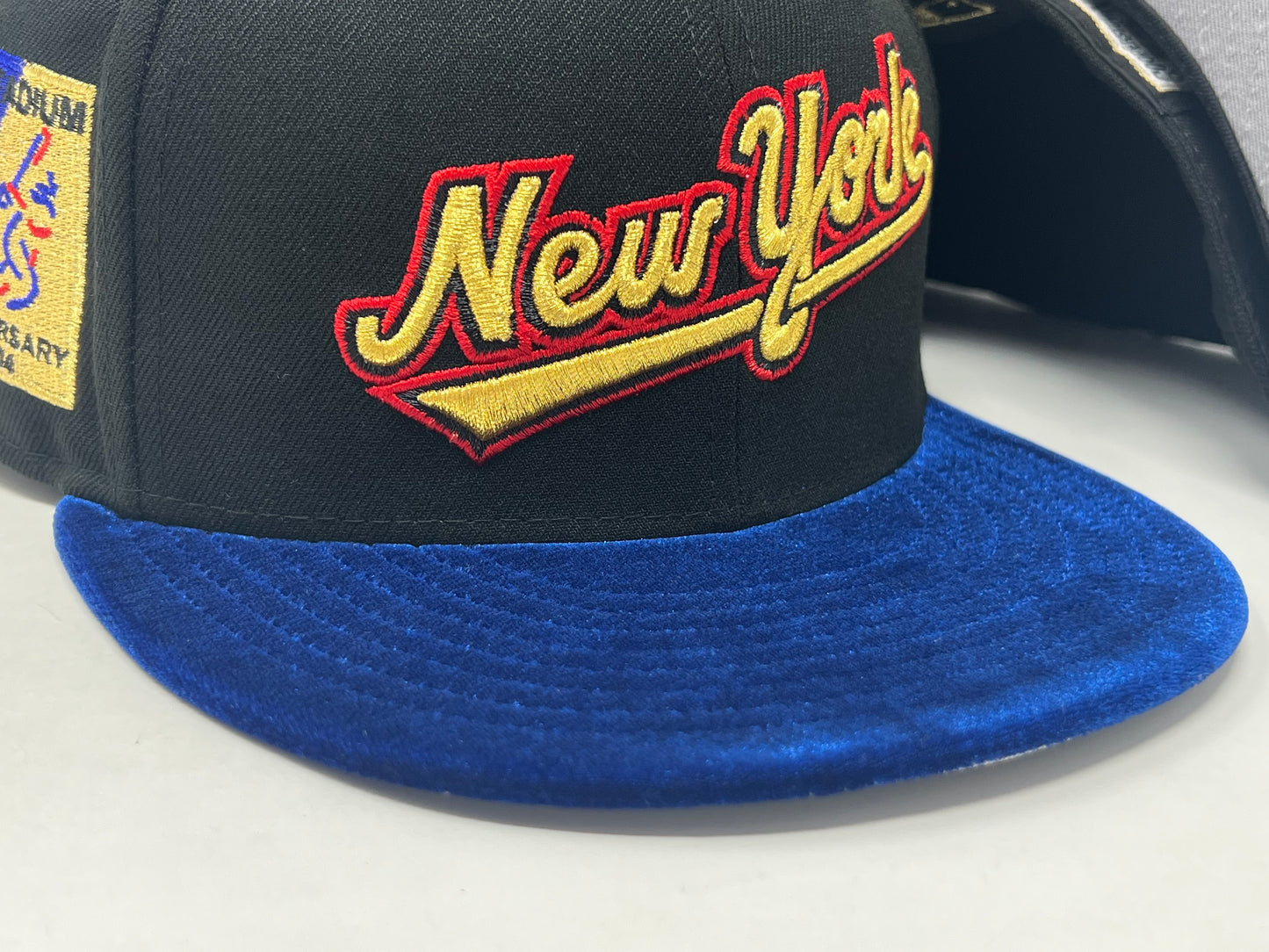 New York Mets 1964-2004 Shea Stadium Royal Velvet Visor New Era Fitted Hats