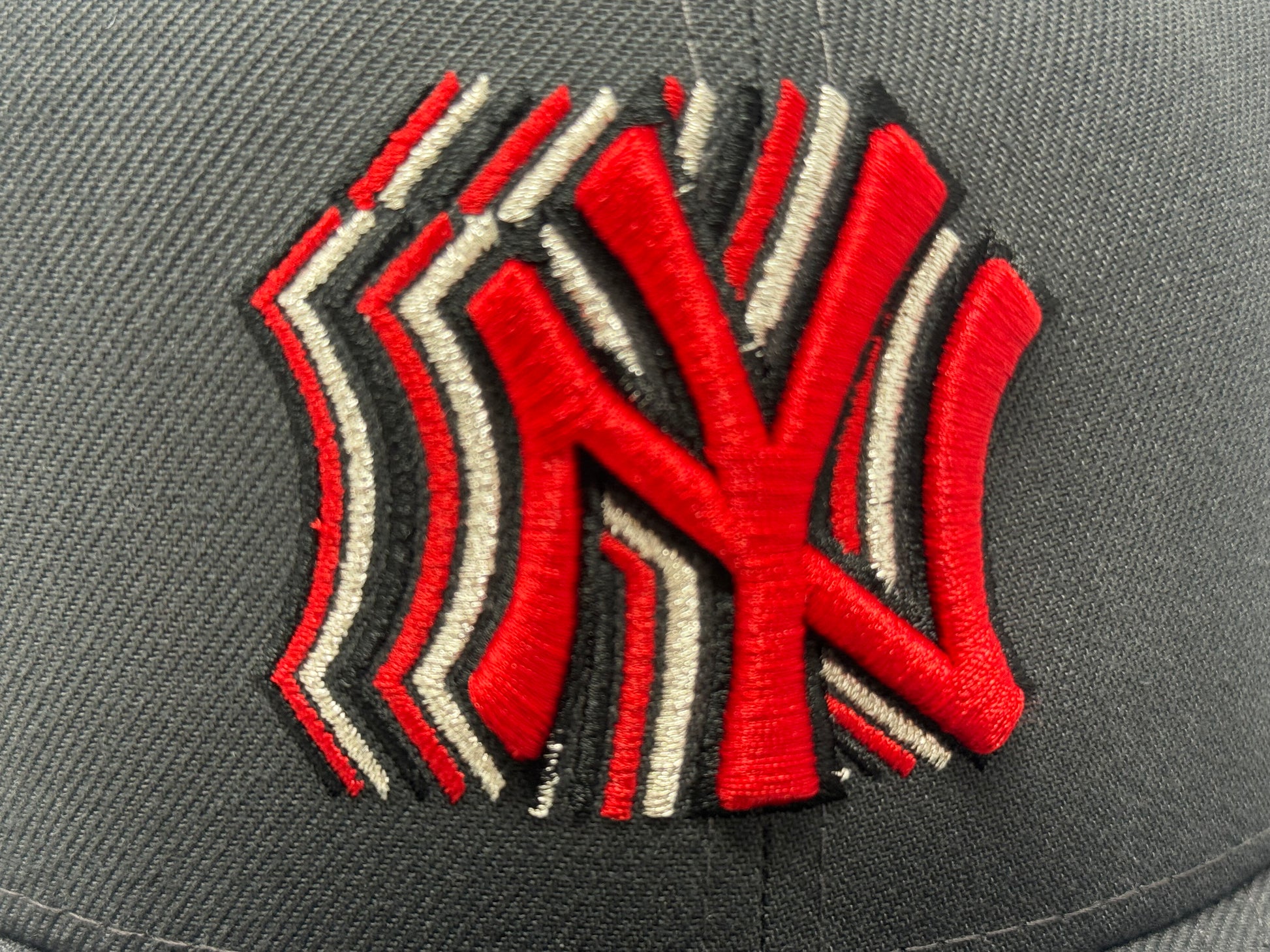 New York Yankees 1999 World Series Shadow Logo Snapback Hats