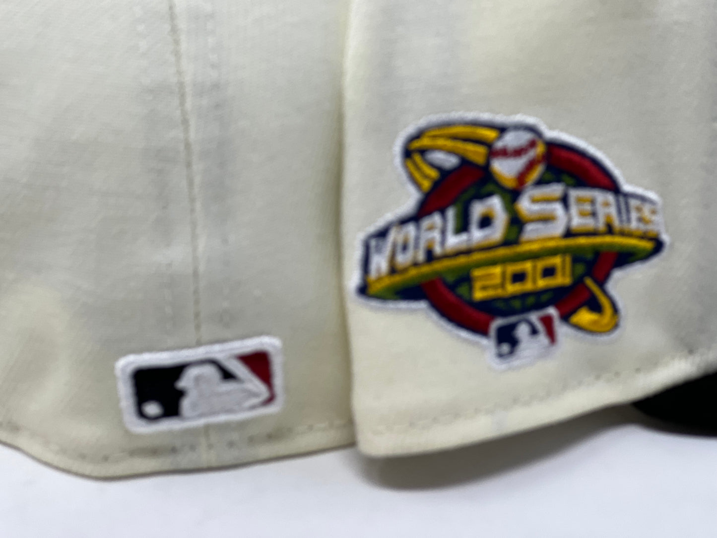 Arizona Diamondbacks 2001 World Series Gray Brim New Era Fitted Hat