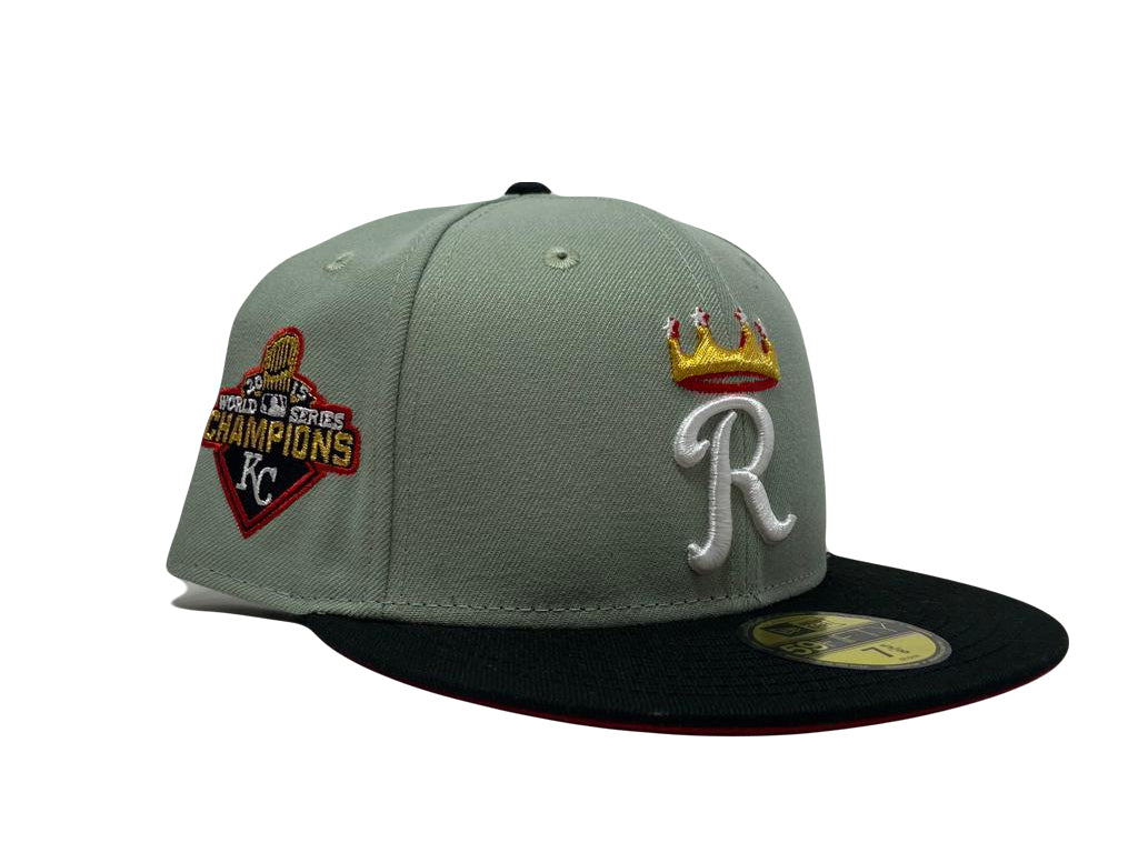 Northeastern Green & Black Kansas City Royals New Era Fitted Hat