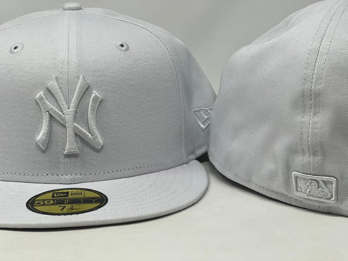 NEW YORK YANKEES ALL WHITE NEW ERA FITTED HAT