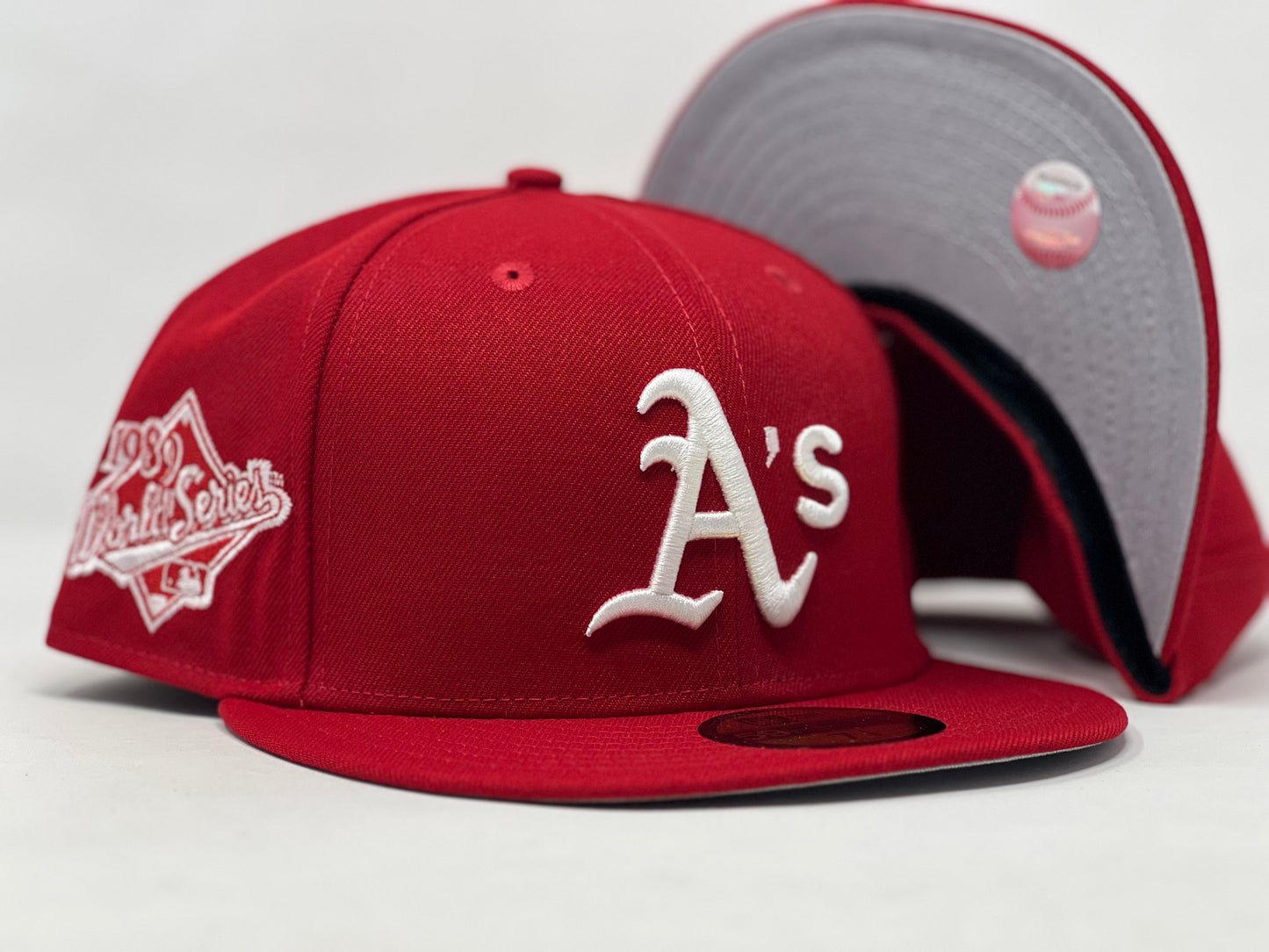OAKLAND ATHLETICS 1989 WORLD SERIES RED GRAY BRIM NEW ERA FITTED HAT