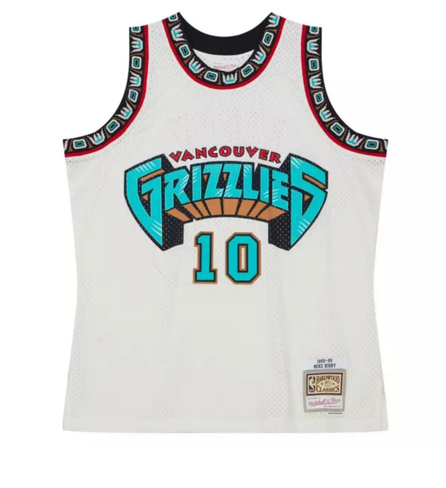 MITCHELL AND NESS MENS MIKE BIBBY VANCOUVER GRIZZLIES 1998-99 HWC CREAM SWINGMAN JERSEY