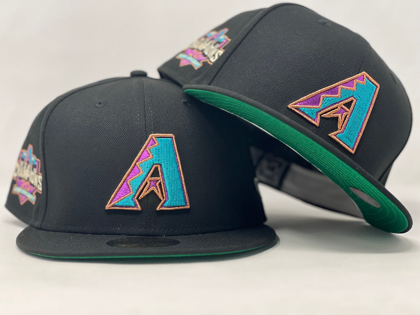 ARIZONA DIAMONDBACKS 2001 WORLD CHAMPIONS GREEN BRIM NEW ERA FITTED HAT
