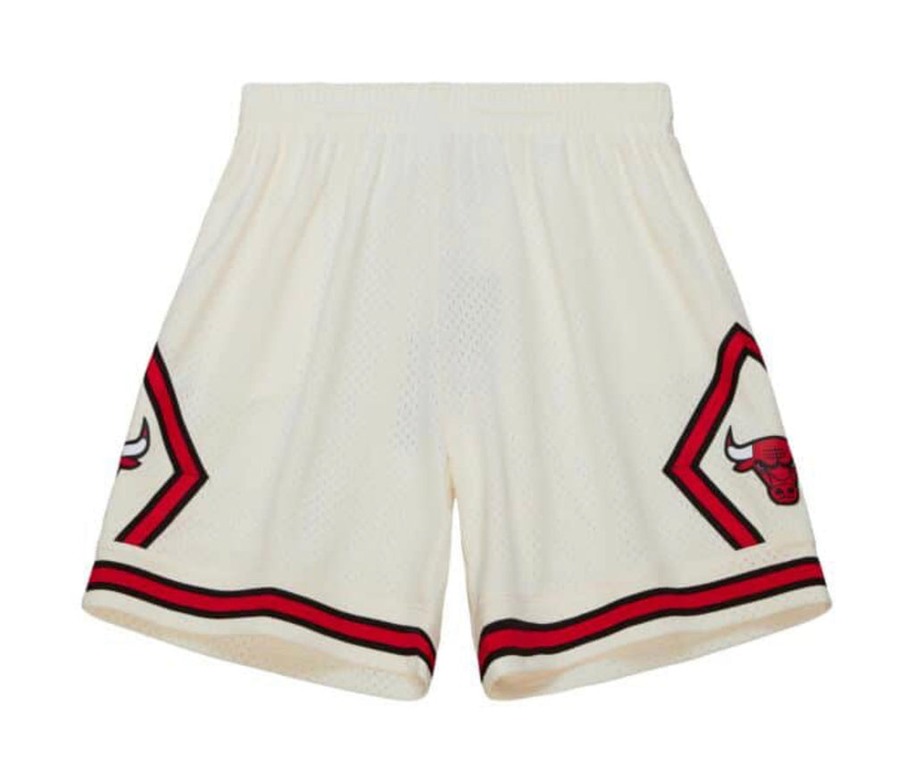 CHICAGO BULSS MITCHELL AND NESS CREAM HWC SWINGMAN SHORTS