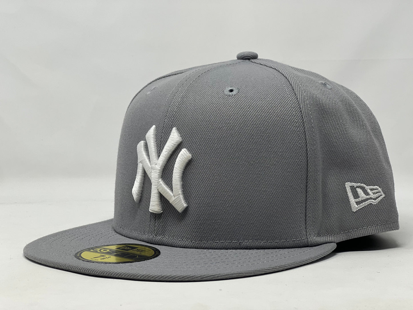 New York Yankees Light Gray New Era Fitted Hat