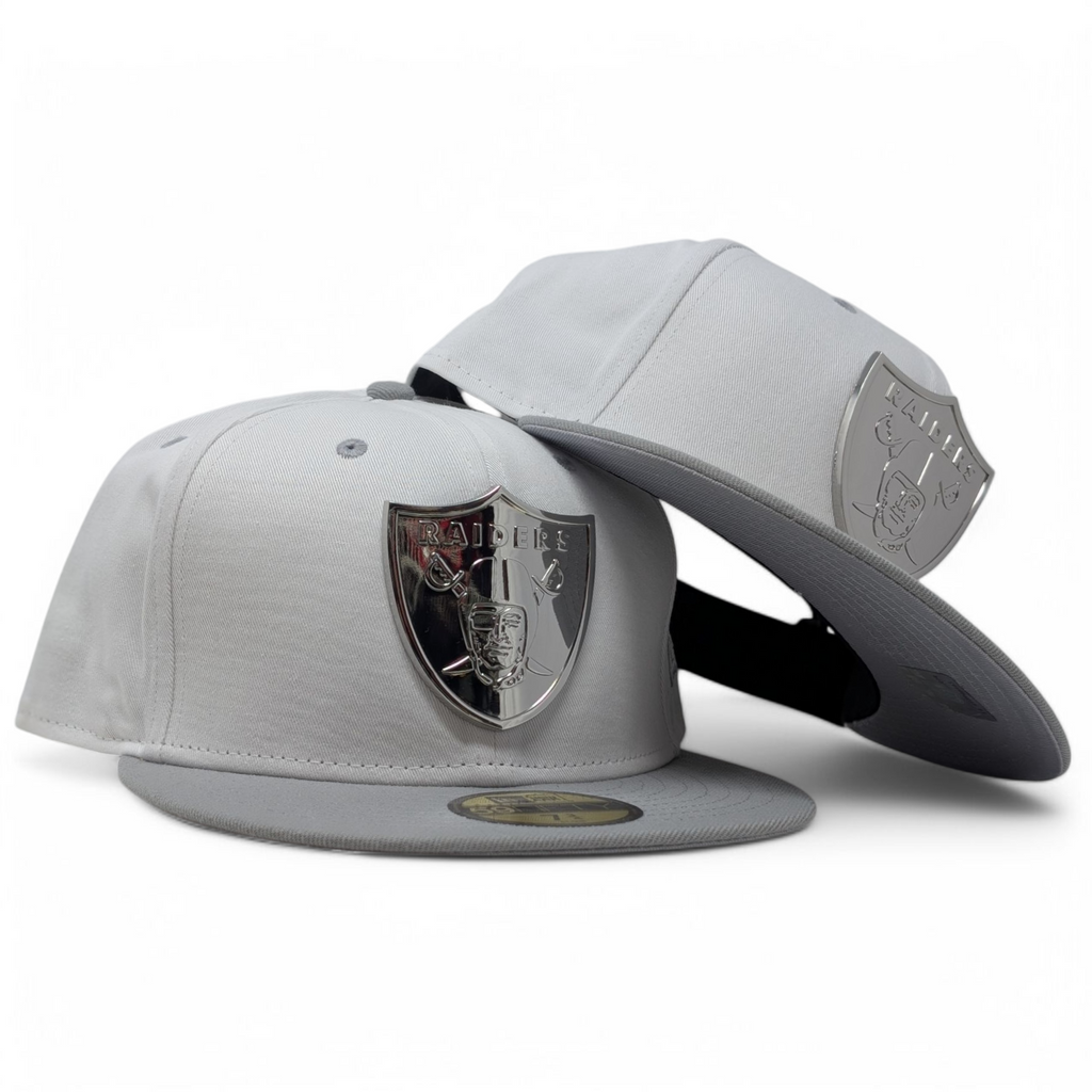 Las Vegas Raiders Metal Logo New Era Fitted Hats