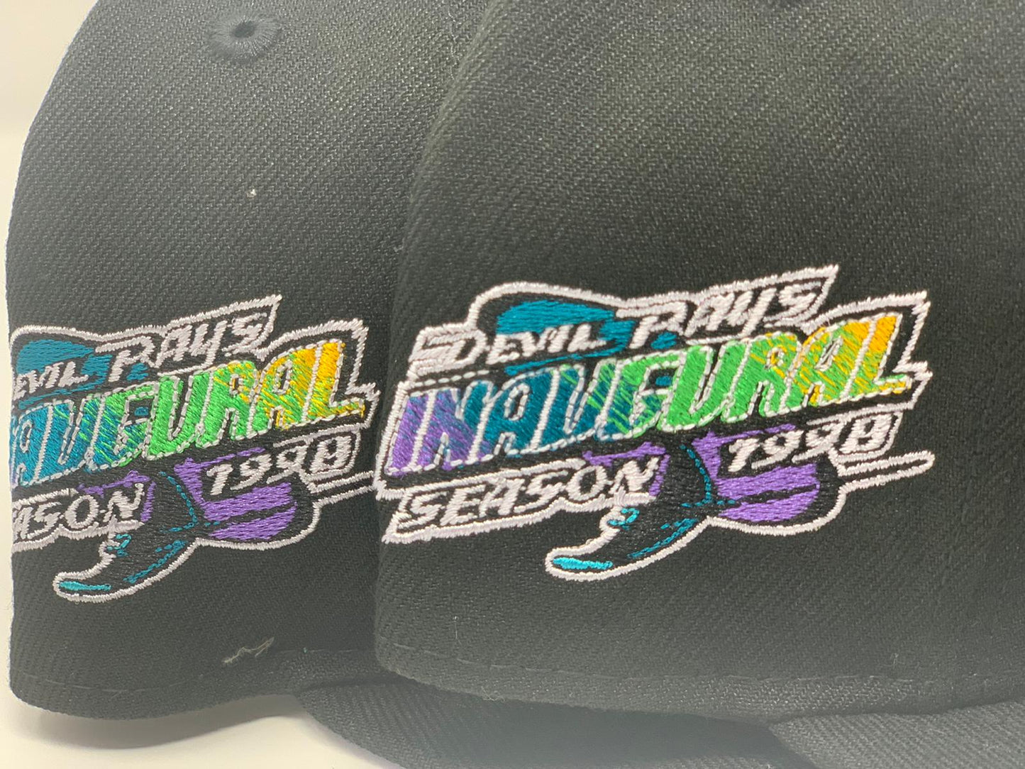 TAMPA BAY 1998 INAUGURAL SEASON BLACK LAVENDER BRIM NEW ERA FITTED HAT