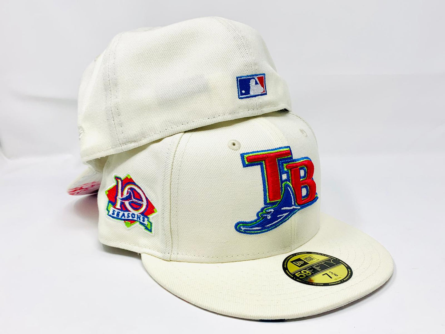 TAMPA BAY RAYS 10TH SEASON CHROME FLORAL PRINT NEW ERA FITTED HAT