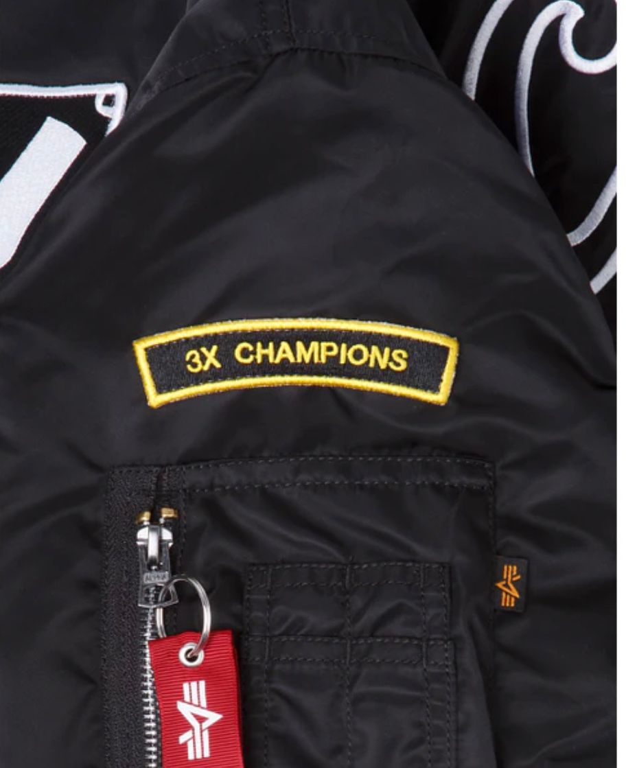 CHICAGO WHITE SOX ALPHA INDUSTRIES MA-1 REVERSIBLE BOMBER JACKET