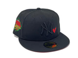NEW YORK YANKEES 1999 WORLD SERIES  WITH HEART BLACK RED BRIM NEW ERA FITTED HAT