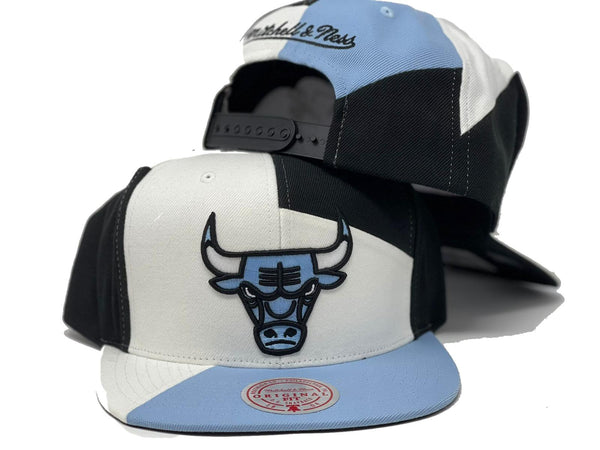 CHICAGO BULLS BLACK SKY MITCHELL AND NESS SNAPBACK HAT – Sports