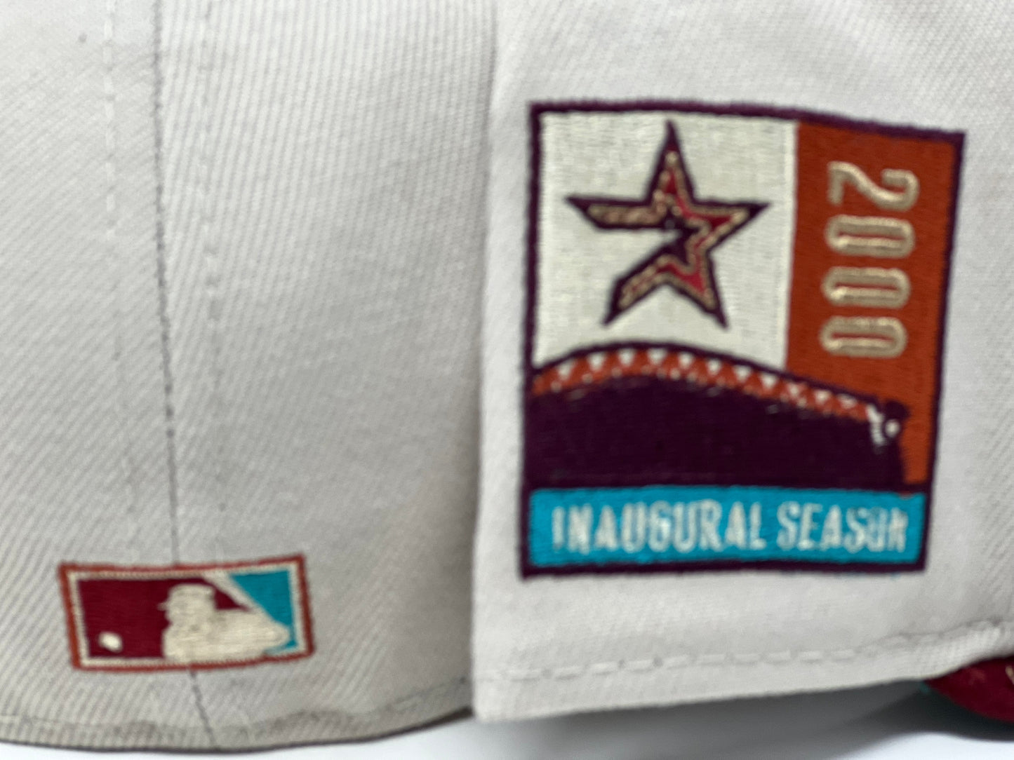 HOUSTON ASTROS 2000 INAUGURAL SEASON CHROME BURGUNDY VISOR TEAL BRIM NEW ERA FITTED HAT