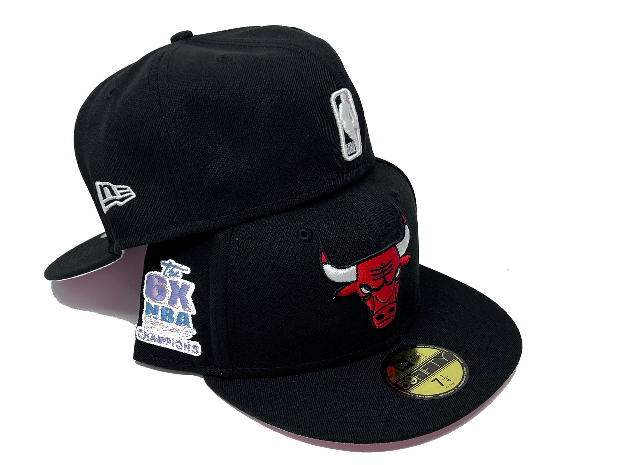 Pro Standard Bulls Roses Snapback Hat in Red/Pink Underbrim One Size | WSS