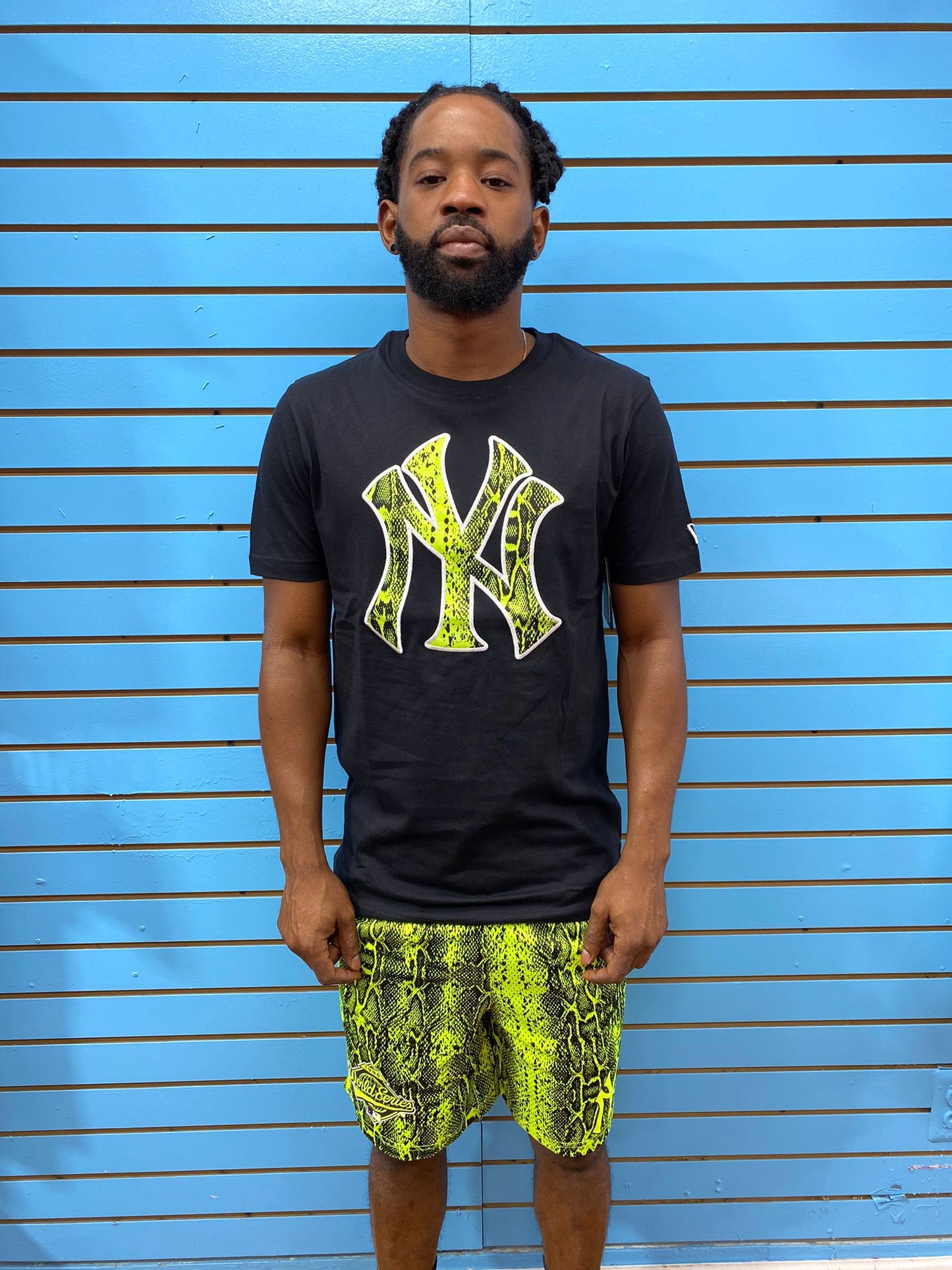 NEW YORK YANKEES 1996 WORLD SERIES NEW ERA SHORTS