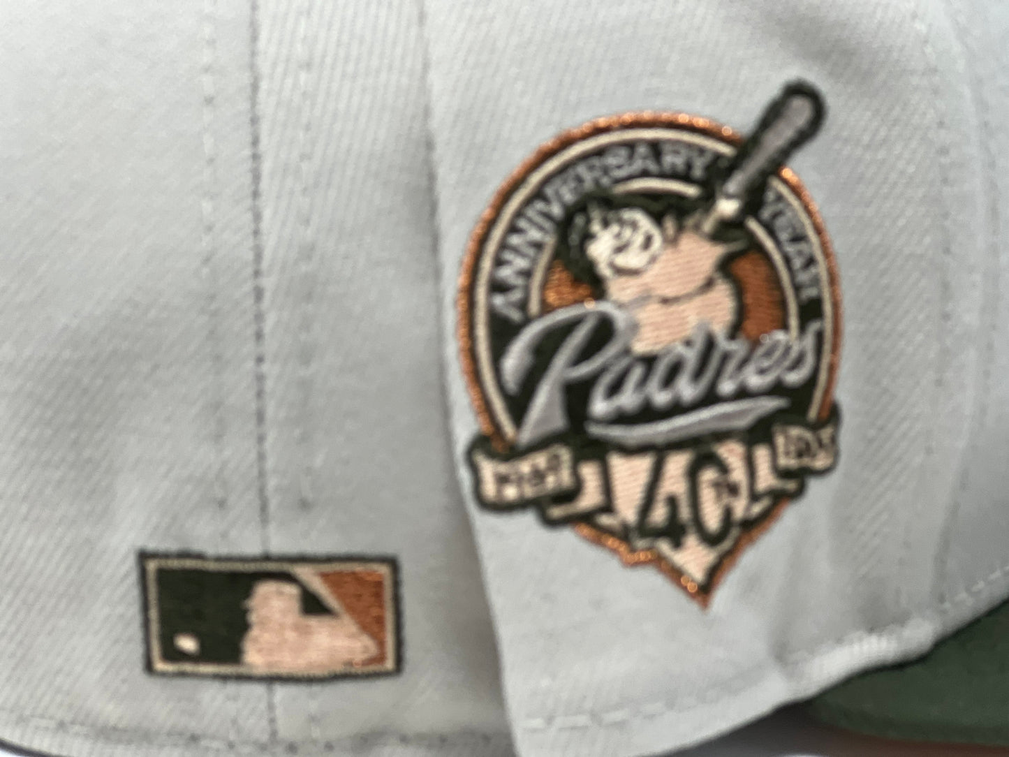 SAN DIEGO PADRES 40TH ANNIVERSARY STONE OLIVE VISOR PEACH BRIM NEW ERA FITTED HAT