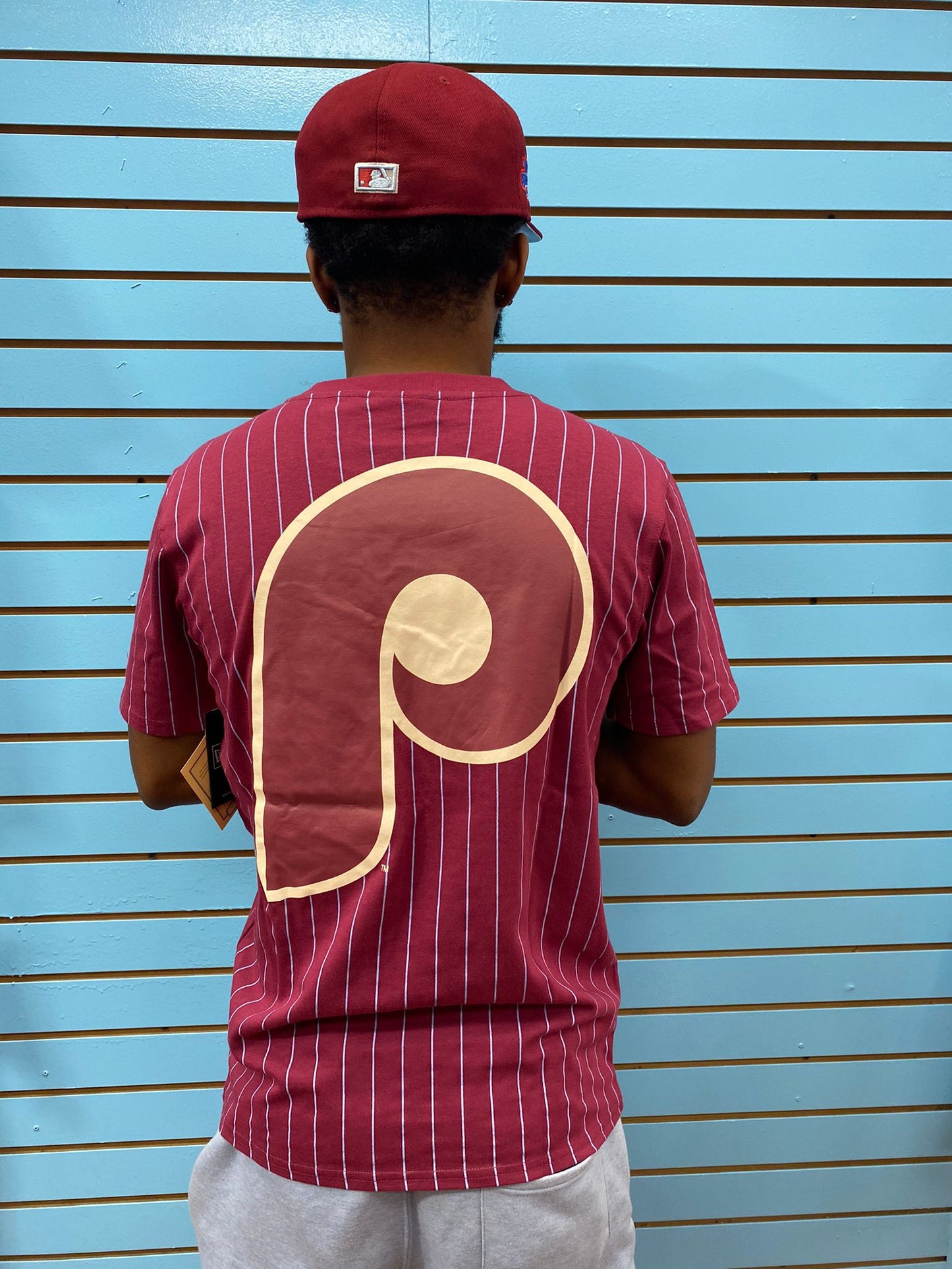 PHILADELPHIA PHILLIES PIN STRIPE NEW ERA SHIRT