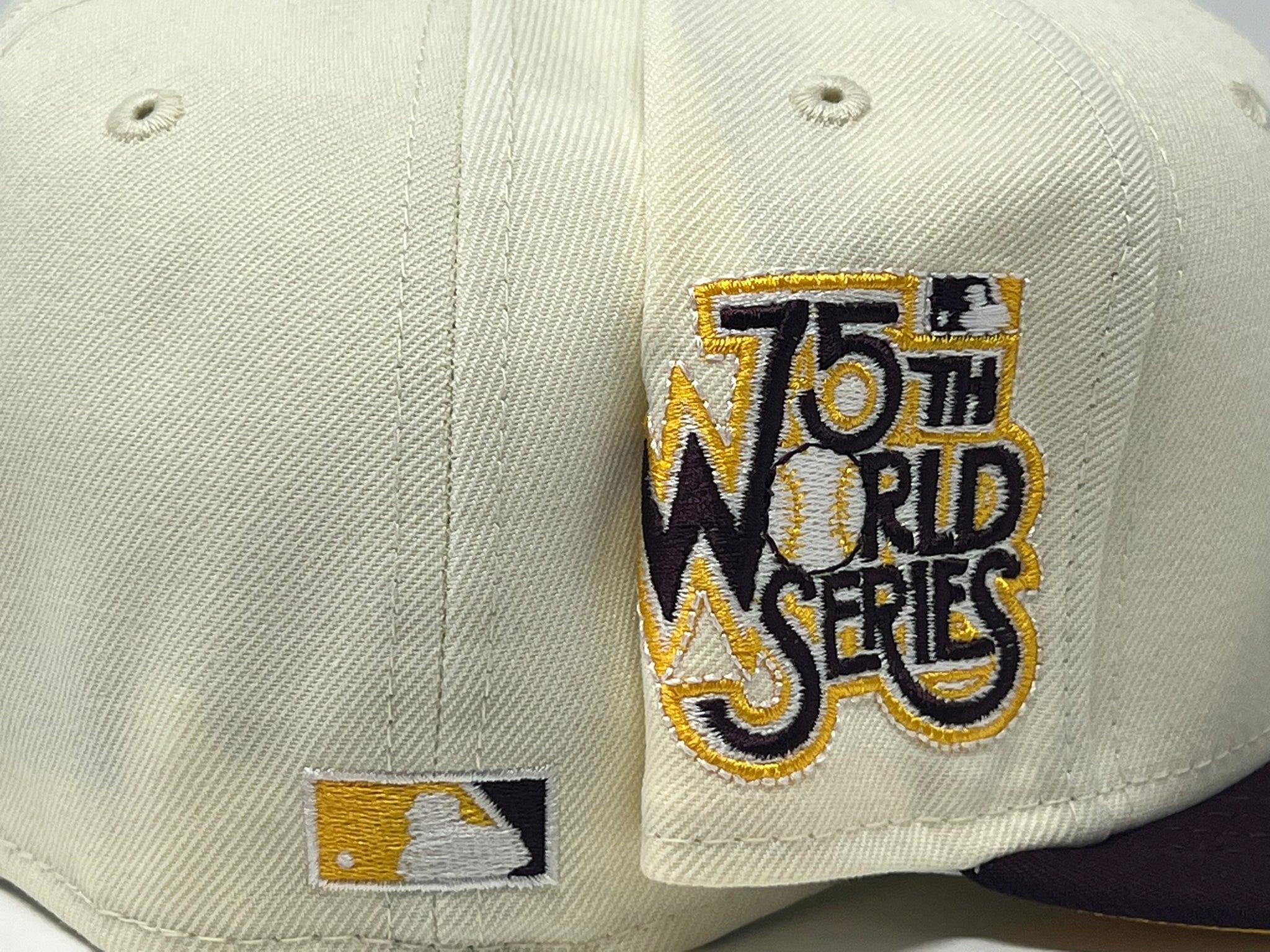 Off White New York Yankees 2000 World Series Patch New Era Fitted 73/8