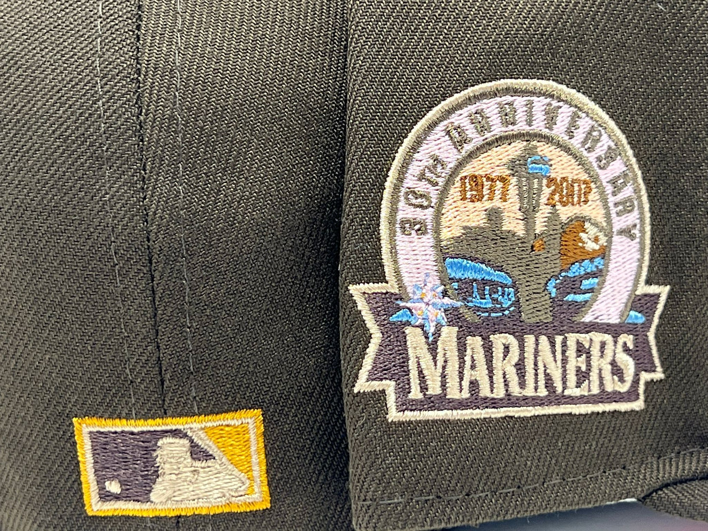 Seattle Mariners 30th Anniversary Brown Pink Brim New Era Fitted Hats
