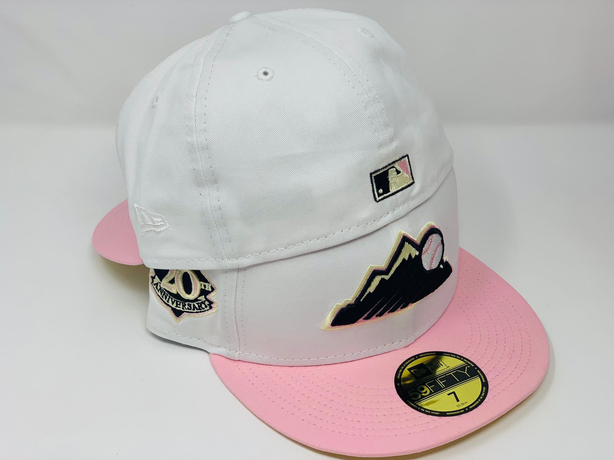  adidas MLB Colorado Rockies Pink Youth Jersey X-Large