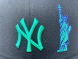 NEW YORK YANKEES STATUE OF LIBERTY 100TH ANNIVERSARY "CONTINENTAL AIRLINES" COLORWAY LIGHT NAVY AQUA BRIM NEW ERA FITTED HAT NEW ERA FITTED HAT