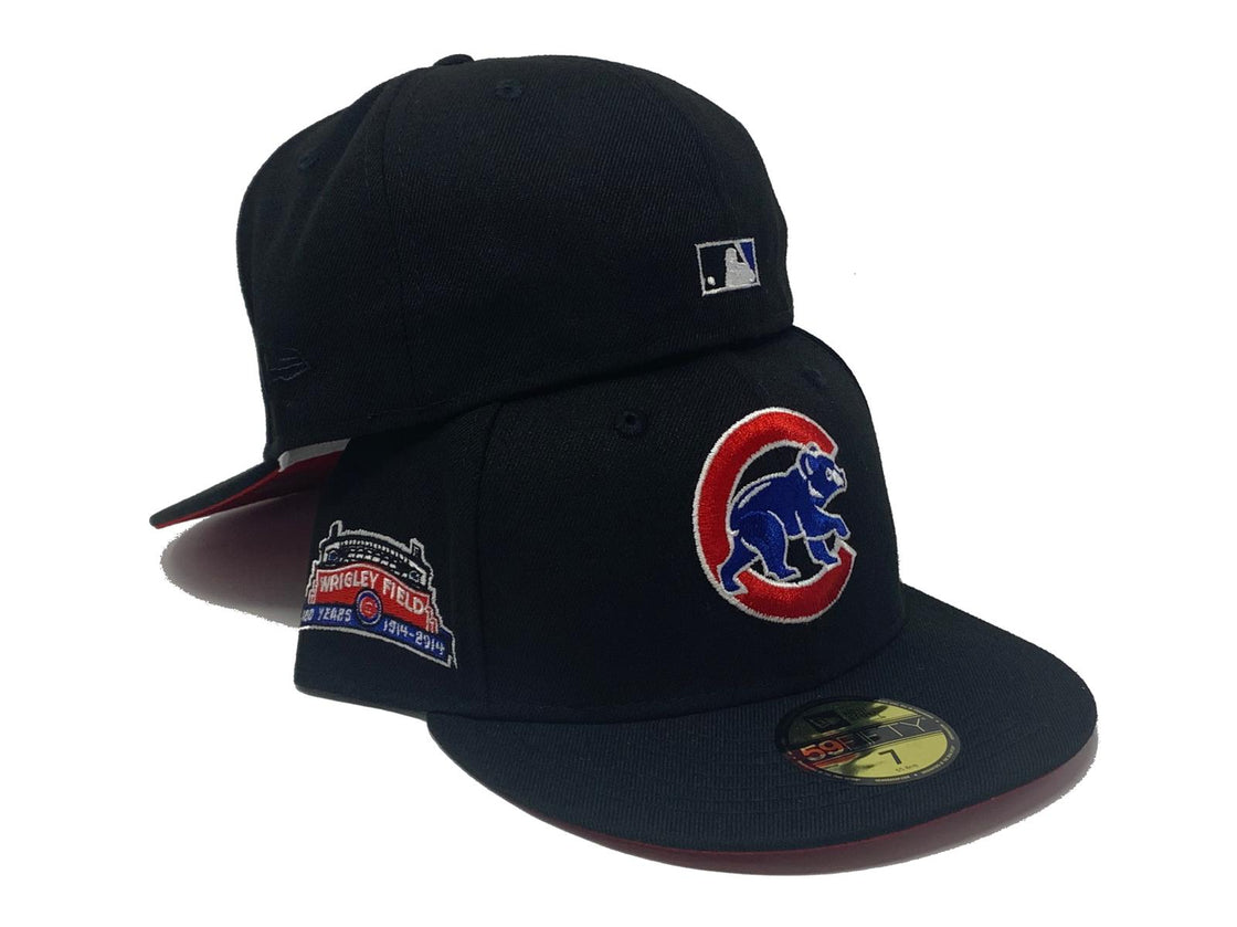 CHICAGO CUBS WRIGLEY FIELD BLACK RED BRIM NEW ERA FITTED HAT