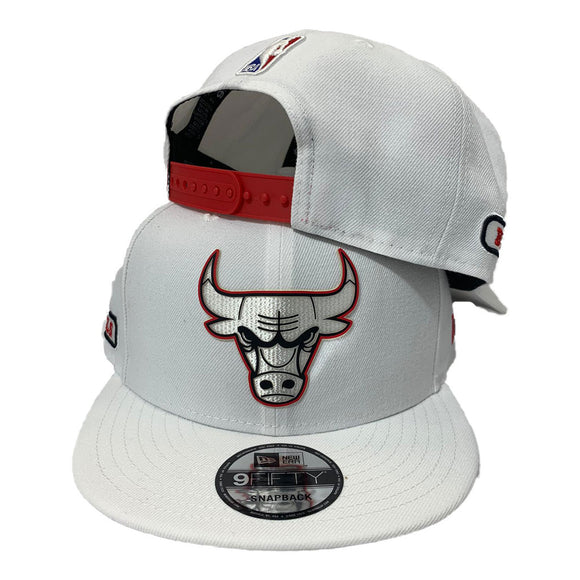 Chicago Bulls Black 9FIFTY Snapback Hat