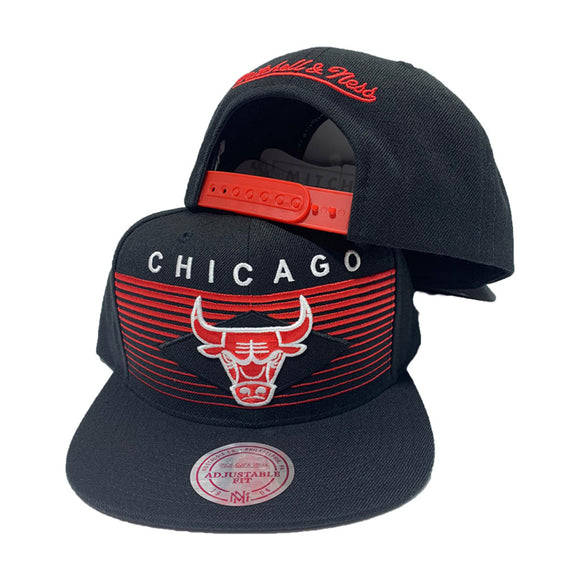 MITCHELL AND NESS NBA CONCORD BLACK CHICAGO BULLS  SNAPBACK