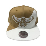 MITCHELL AND NESS NBA QUADRIGA ATLANTA HAWKS SNAPBACK HAT