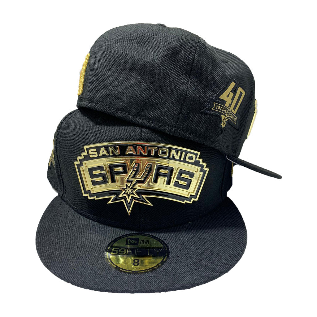 SAN ANTONIO SPURS NEW ERA 59FIFTY ALL BLACK HAT WITH METAL LOGO
