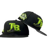 TAMPA BAY BLACK LIME LOGO 10TH SEASON 59FIFTY NEW ERA FITTED HAT