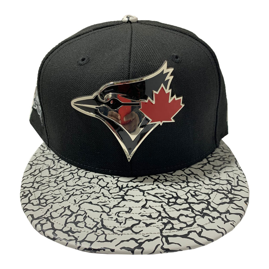 TORONTO BLUE JAYS NEW ERA 59TIFTY BLACK TOP WITH CEMENT PRINT VISOR