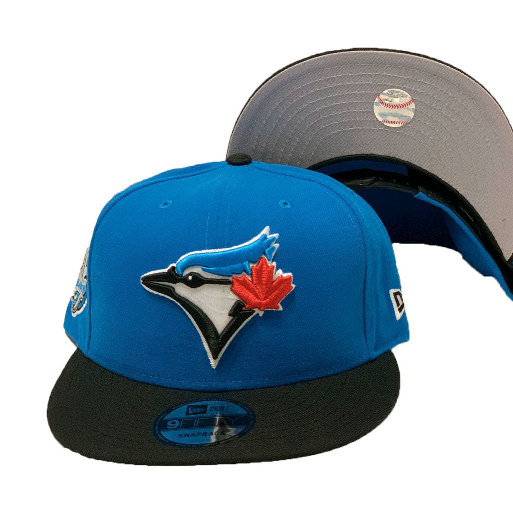 Toronto Blue jays Bright Blue Black 30th Season New Era Snapback