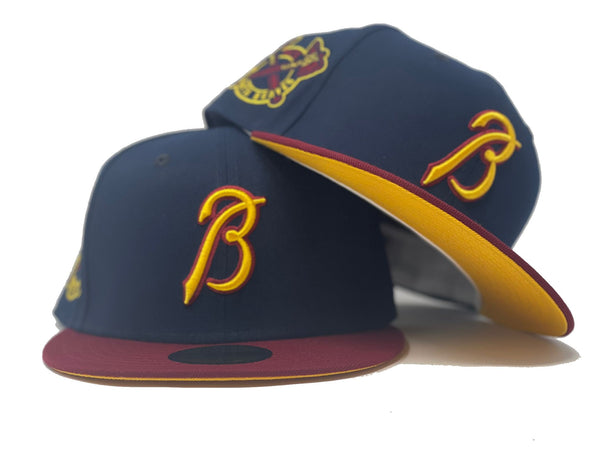 Atlanta Braves Vegas Gold Collection 1876 Tomahawk Fitted Hat