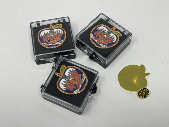 Sports World 165 Big Apple Hat Metal Pin