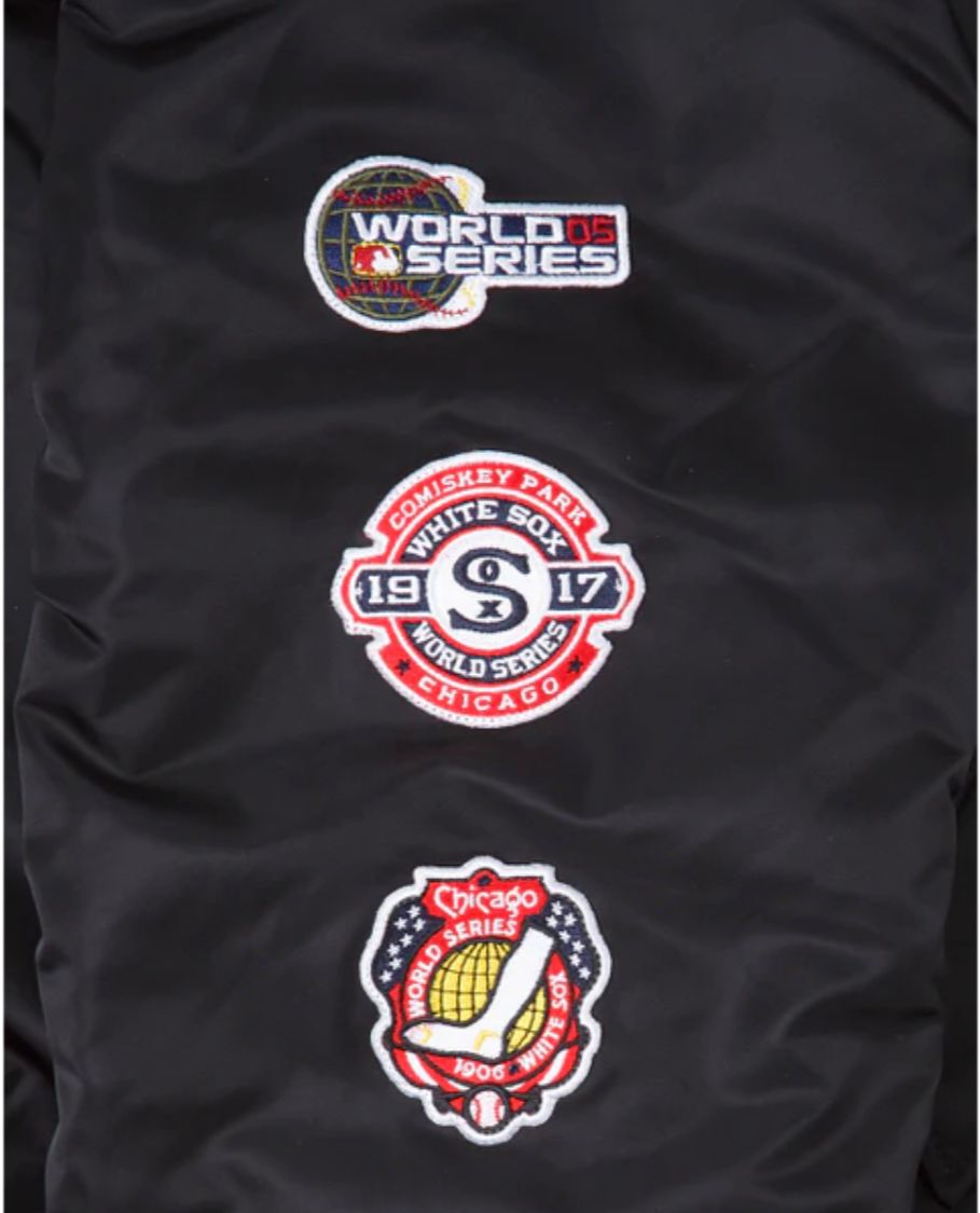 CHICAGO WHITE SOX ALPHA INDUSTRIES MA-1 REVERSIBLE BOMBER JACKET