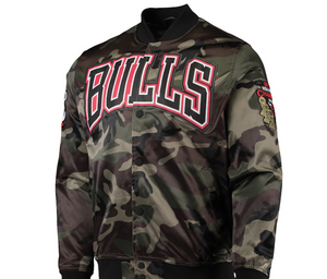 Chicago Bulls Pro Standard Satin Full-Snap Jacket - Camo
