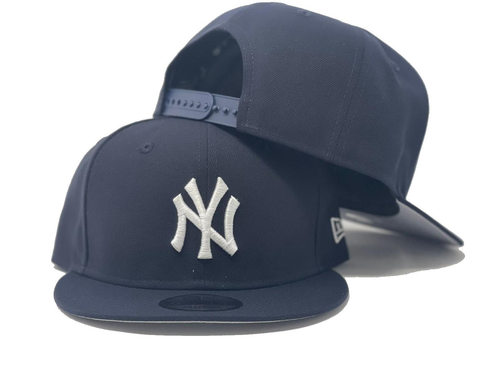 New York Yankees Navy 9Fifty Adjustable Snapback Hats