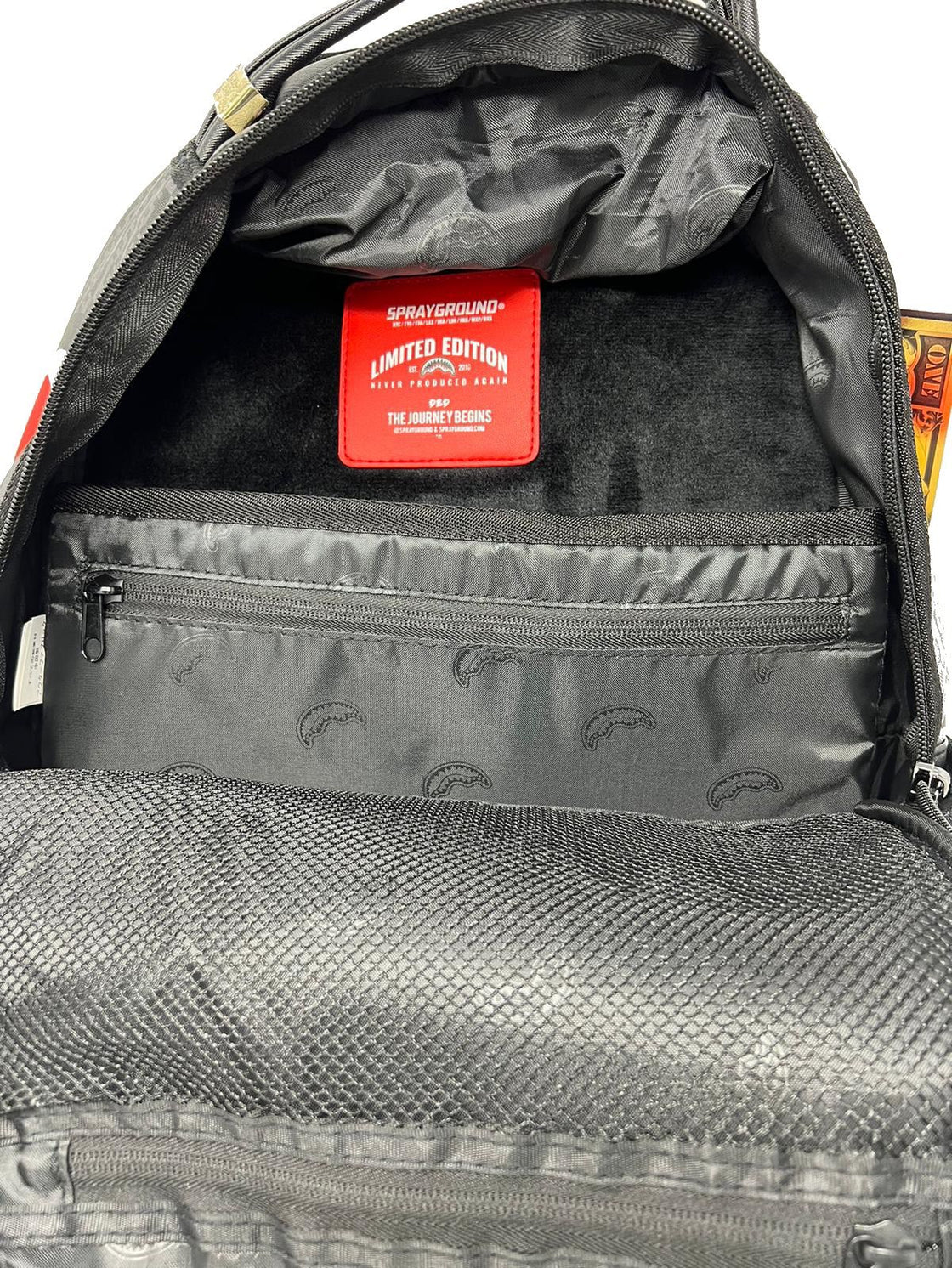 SPRAYGROUND SHARKS IN PARIS BACKPACK | GREY/BLACK