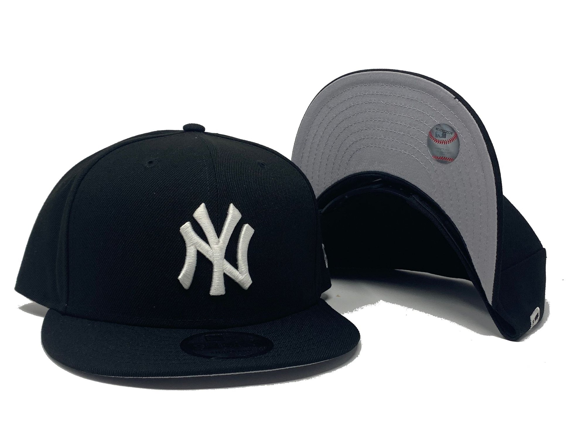 Black New York Yankees White Logo New Era 950 Snapback Hat