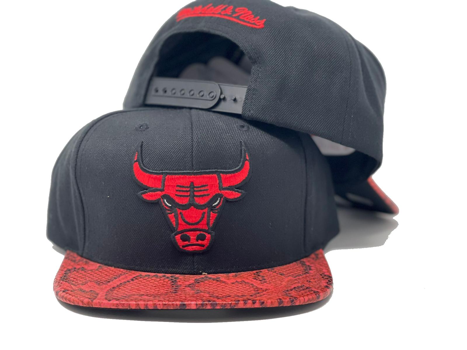 Mitchell & Ness, Accessories, Custom Chicago Bulls Hat