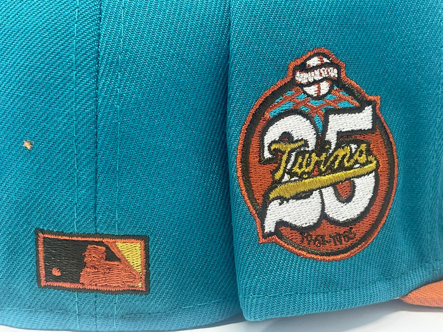 Minnesota Twins 25th Anniversary Metallic Gold Brim New Era Fitted Hat