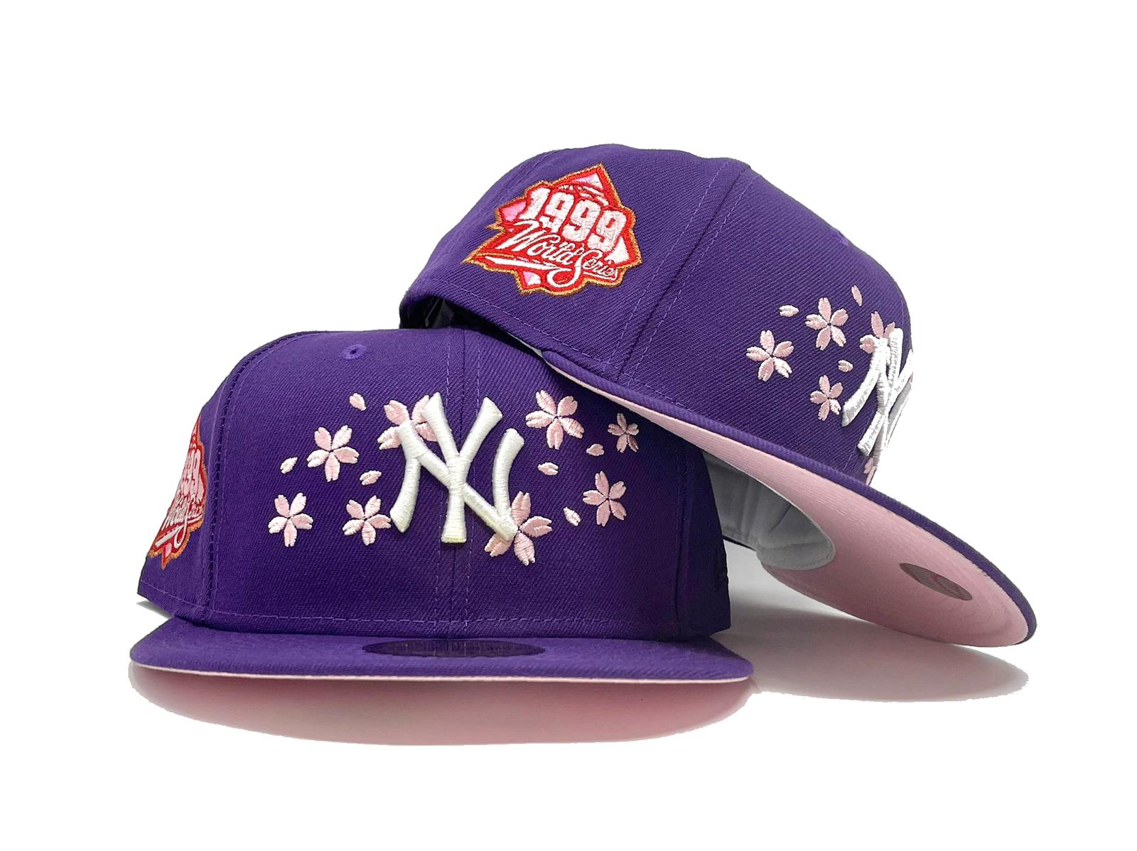 New York Yankees Cherry Blossom New Era 59Fifty Fitted Hat (Glow in the  Dark Sky Blue Pink Under Brim)