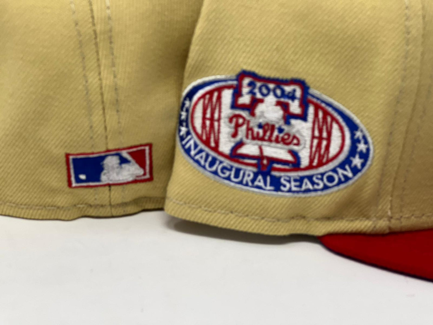 PHILADELPHIA PHILLIES 2004 INAUGURAL SEASON "VEGAS GOLD COLLECTION" ROYAL BRIM NEW ERA FITTED HAT