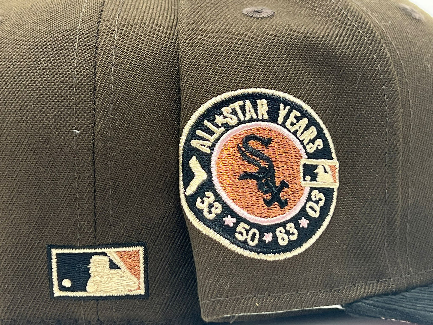 CHICAGO WHITE SOX 100 YEARS ANNIVERSARY BROWN BLACK CORDUROY VISOR PINK BRIM NEW ERA FITTED HAT