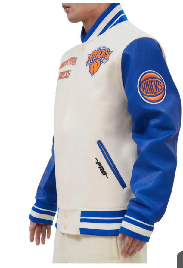 Pro Standard New York Knicks Retro Classic Eggshell Varsity Jacket