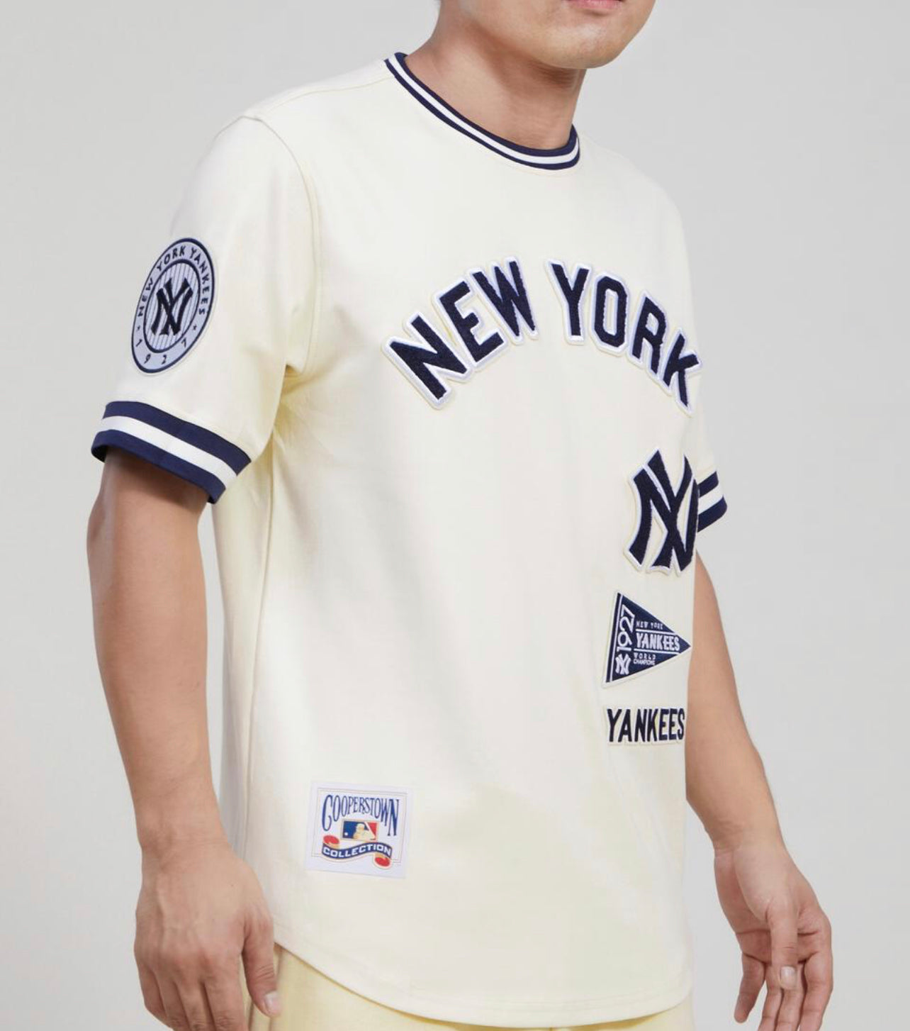 Mitchell & Ness Men's Yankees Champions T-Shirt in White - Size XXL