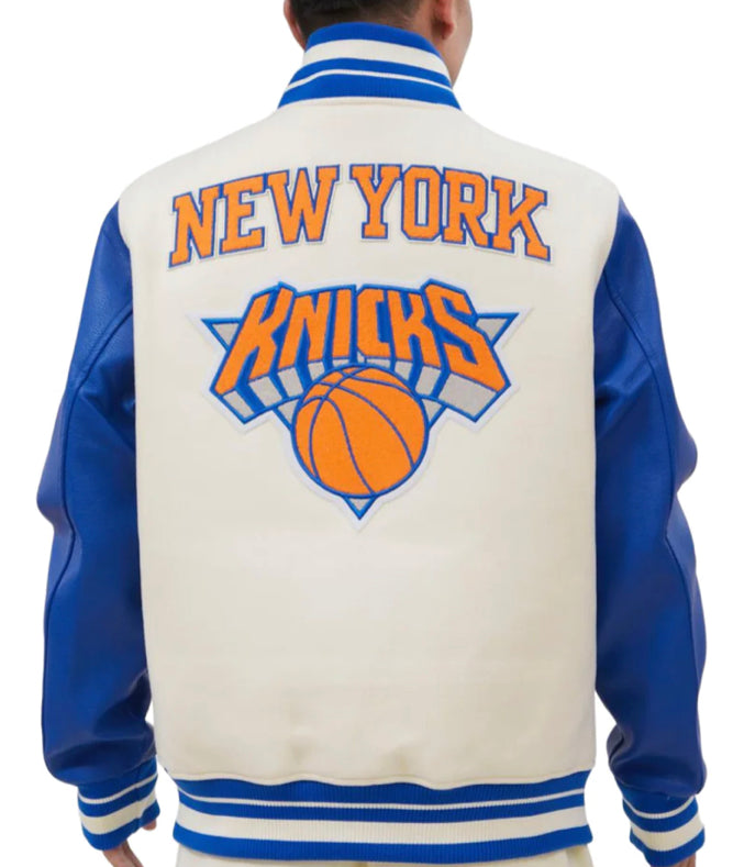 Pro Standard New York Knicks Retro Classic Eggshell Varsity Jacket