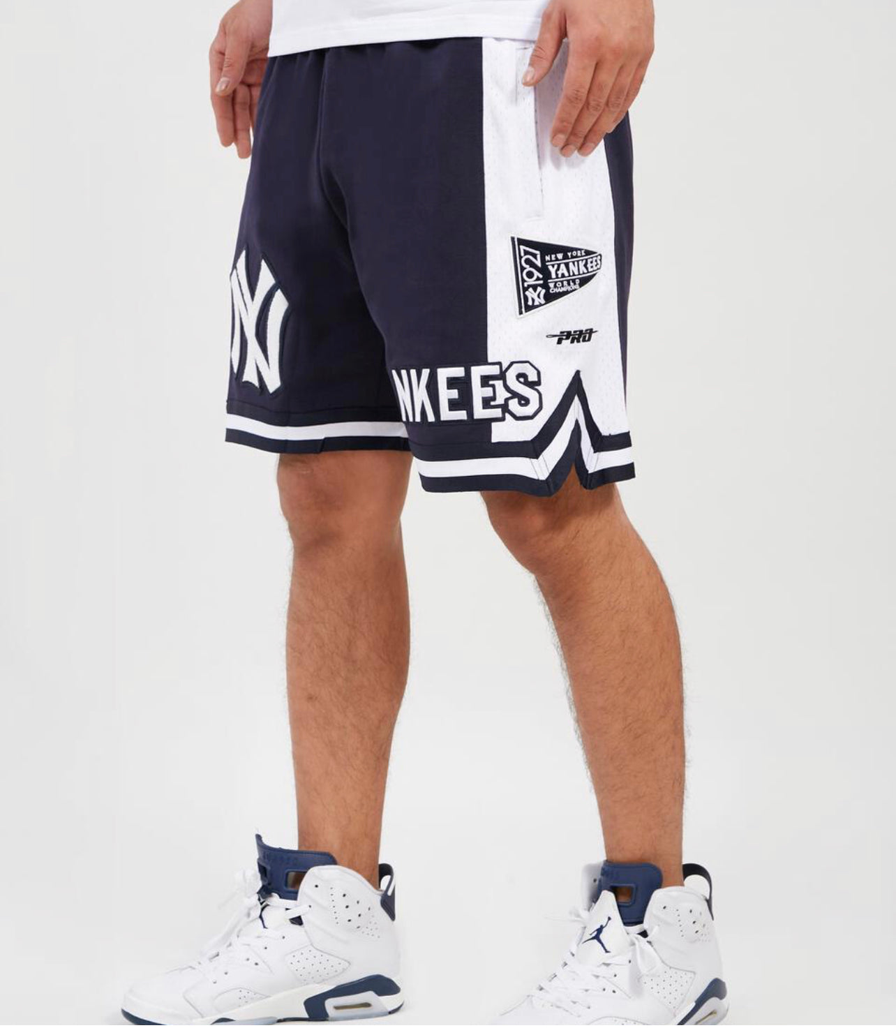 New York Yankees Pro Standard 1927 World Series Hometown Shorts - Navy